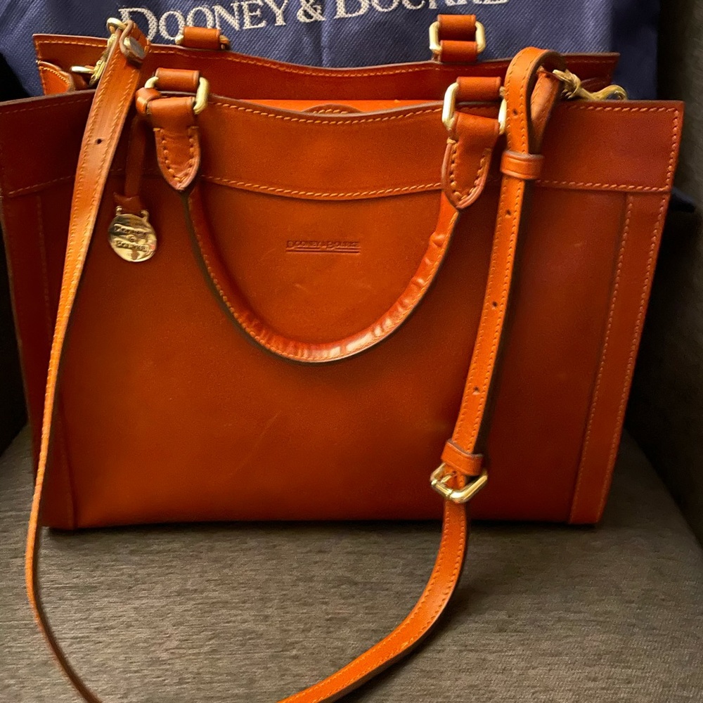 Dooney & Burke Belmar Janine 30 structured bag